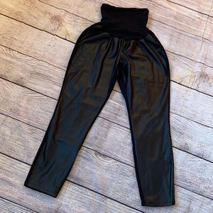 Jessica Simpson pull on black faux leather leggings size extra large